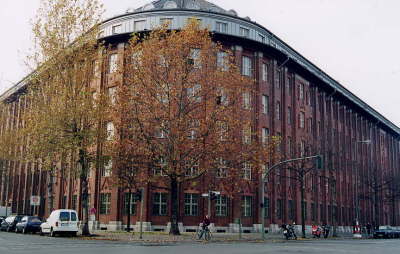Senatsgebäude Berlin 01